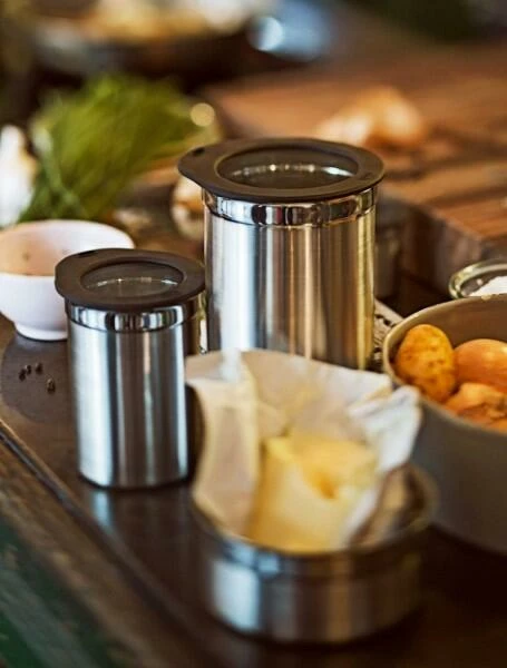 Rösle Dose Aus Edelstahl Mit Frischhaltedeckel 16 Cm/ 6,5 Cm/ 1,2 L 5 Rösle Dose Aus Edelstahl Mit Frischhaltedeckel 16 Cm/ 6,5 Cm/ 1,2 L – Bild 3