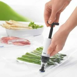 GEFU Vakuumier-Set Vaco 10 GEFU Vakuumier-Set Vaco -Le Creuset Shop 21910 Vakuumierset VACO Anwendung neu l