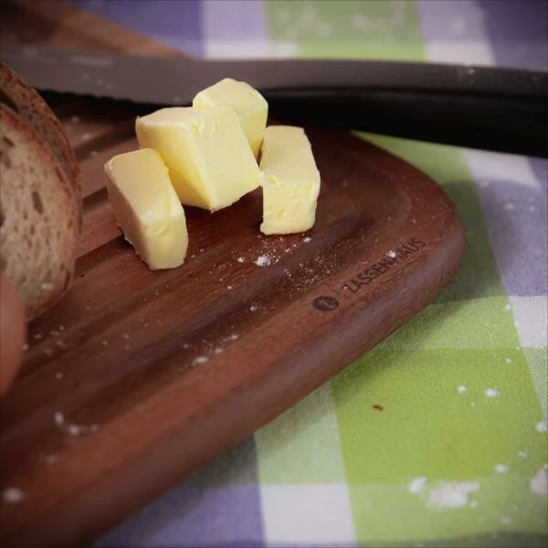 Zassenhaus Brotschneidebrett Aus Akazienholz 42 X 27,5 X 2 Cm 6 Zassenhaus Brotschneidebrett Aus Akazienholz 42 X 27,5 X 2 Cm – Bild 4