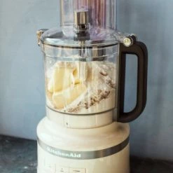 KitchenAid Food Processor 3,1L In Creme -Le Creuset Shop KitchenAid Foodprocessor creme KochForm