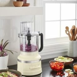 KitchenAid Food Processor 3,1L In Creme -Le Creuset Shop P210067KP 014z