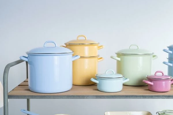 Riess Emaille Riess Topf Aus Emaille In Pastell-blau 24 Cm 5 Riess Emaille Riess Topf Aus Emaille In Pastell-blau 24 Cm – Bild 3