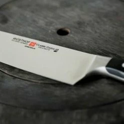 Wüsthof Santoku Classic Ikon 14cm -Le Creuset Shop Wuesthof CLASSIC IKON 3 7 l