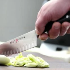 Wüsthof Santoku Classic Ikon 17cm -Le Creuset Shop Wuesthof CLASSIC IKON Santoku 07 l 1